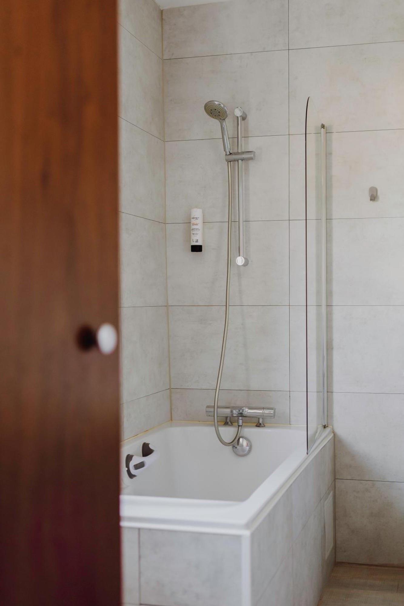 L'Hotel Bristol Caen Zewnętrze zdjęcie