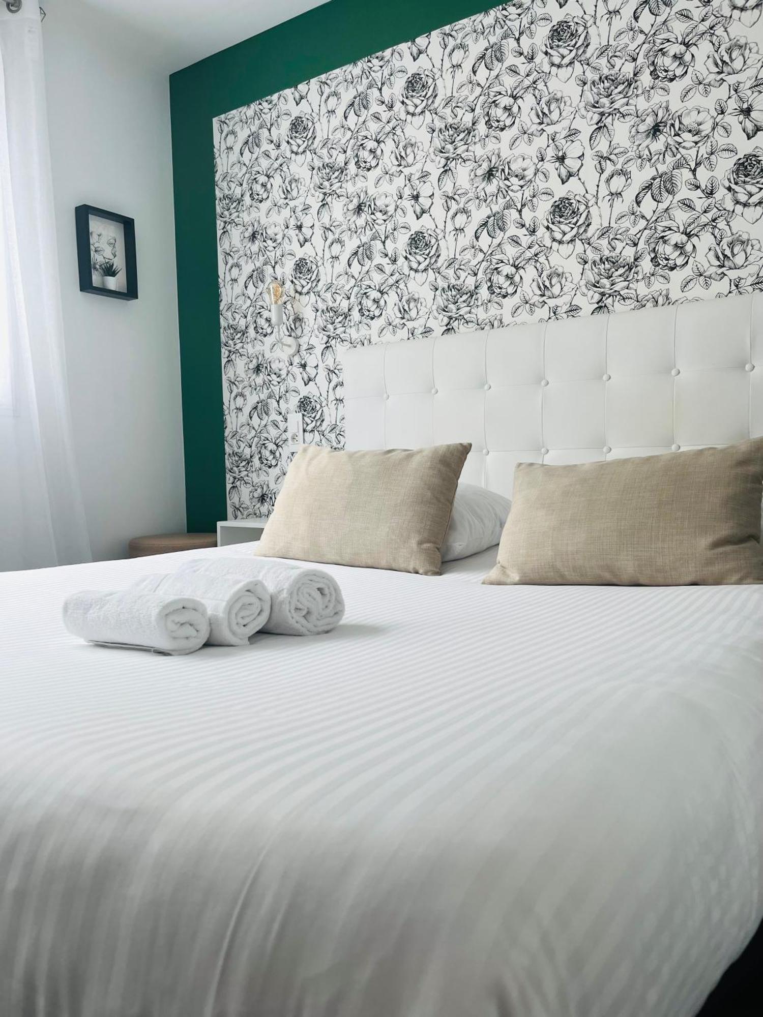 L'Hotel Bristol Caen Zewnętrze zdjęcie